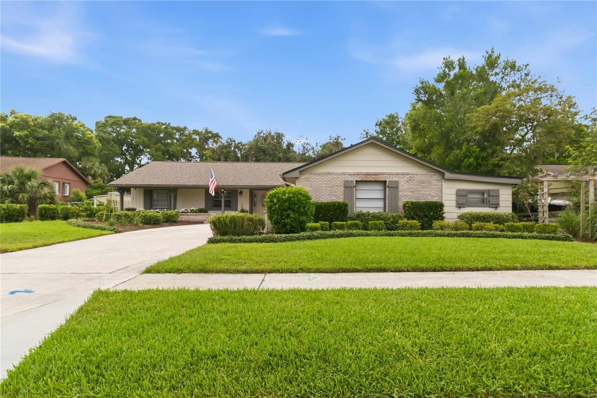3589 JERICHO DRIVE — photo 9 of 48