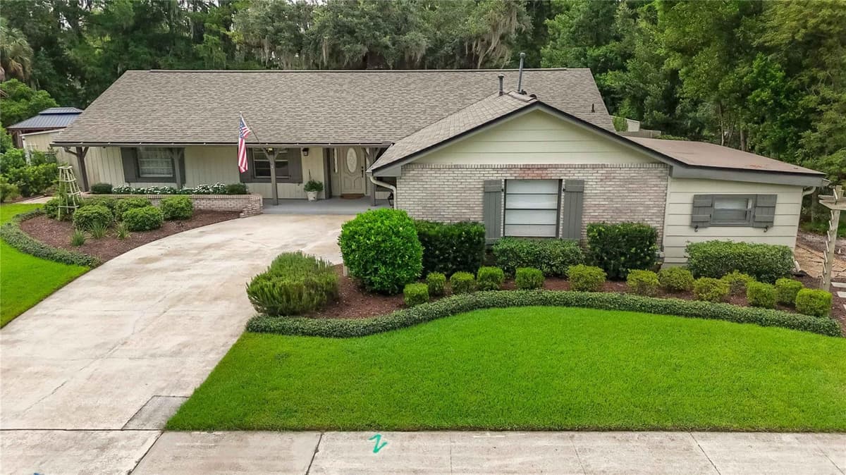 3589 JERICHO DRIVE — photo 1 of 48