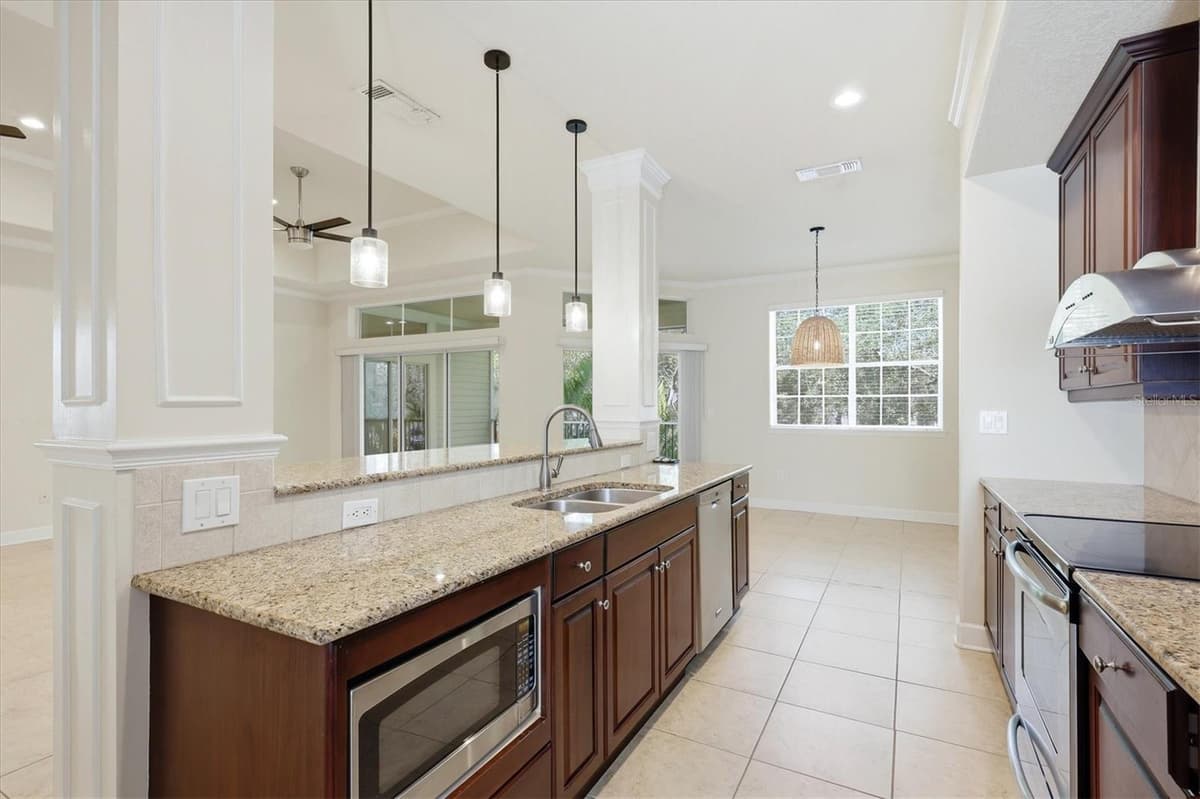 7930 TYBEE COURT — photo 9 of 42