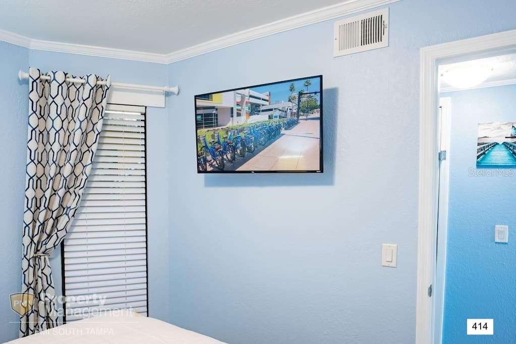 2506 ROCKY POINT DRIVE — photo 9 of 31