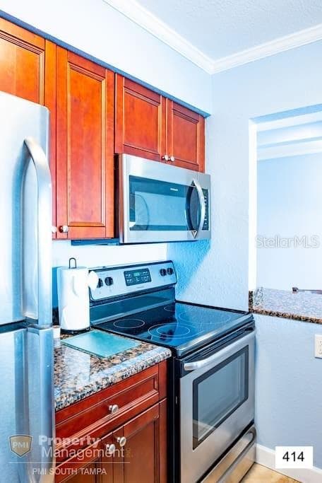 2506 ROCKY POINT DRIVE — photo 15 of 31