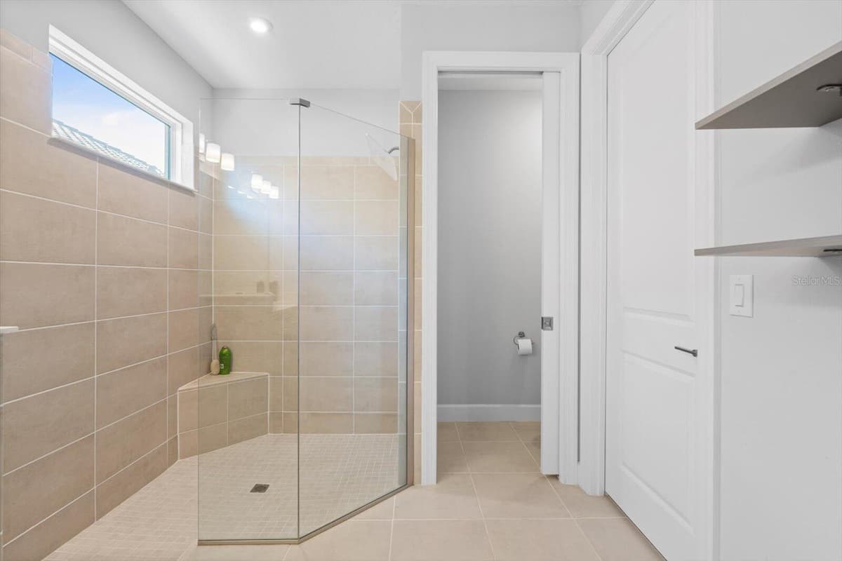 4512 CRESTPOINT WAY — photo 40 of 48