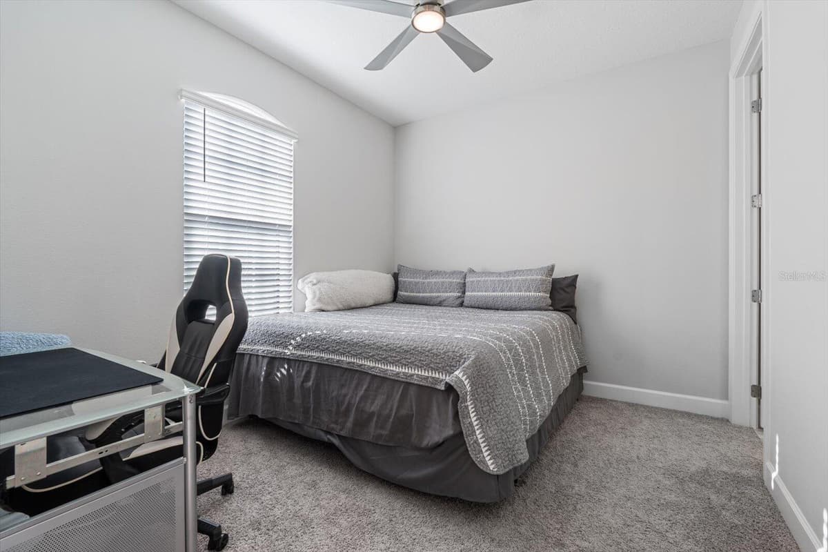 4512 CRESTPOINT WAY — photo 4 of 48