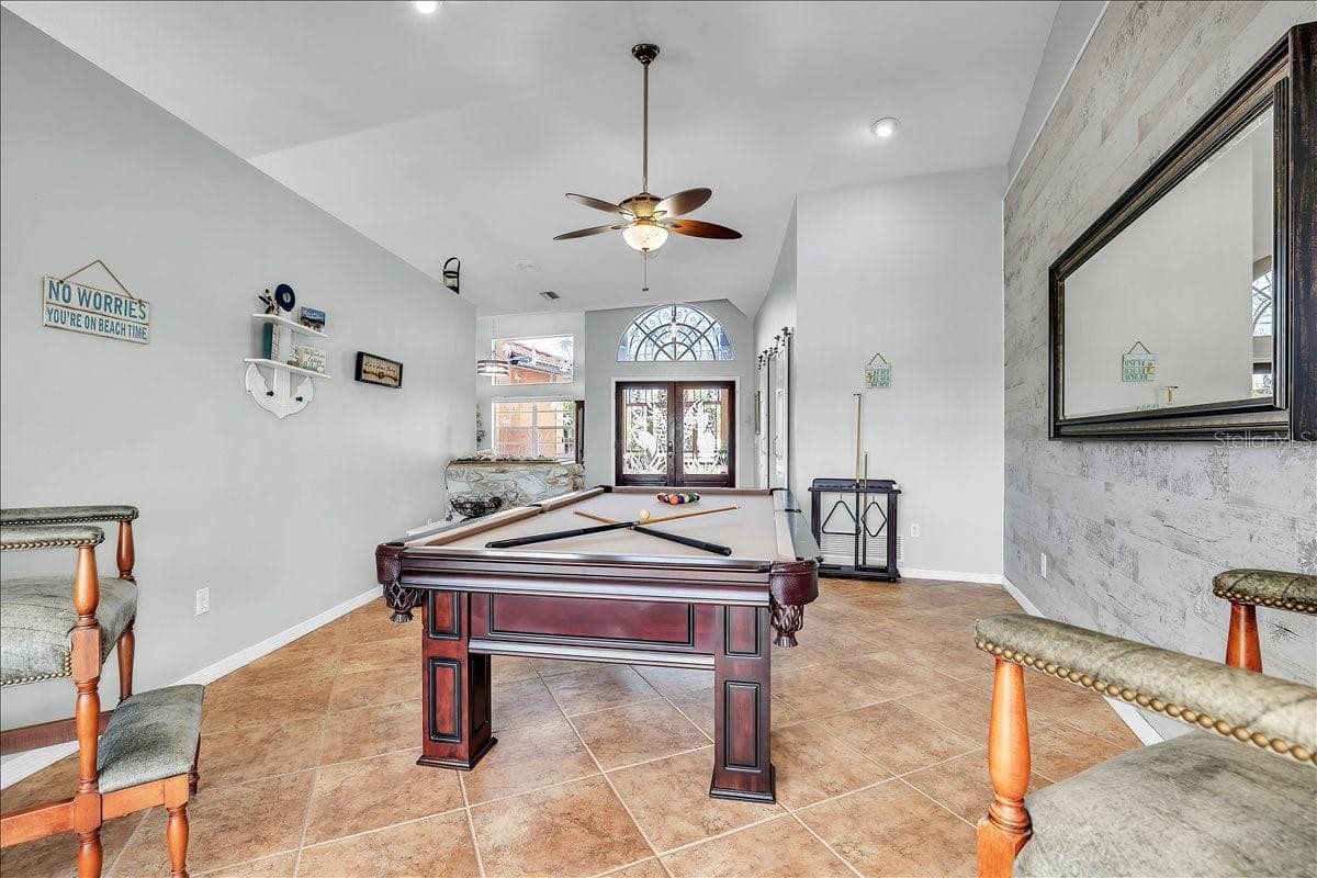 373 EDEN DRIVE — photo 22 of 57