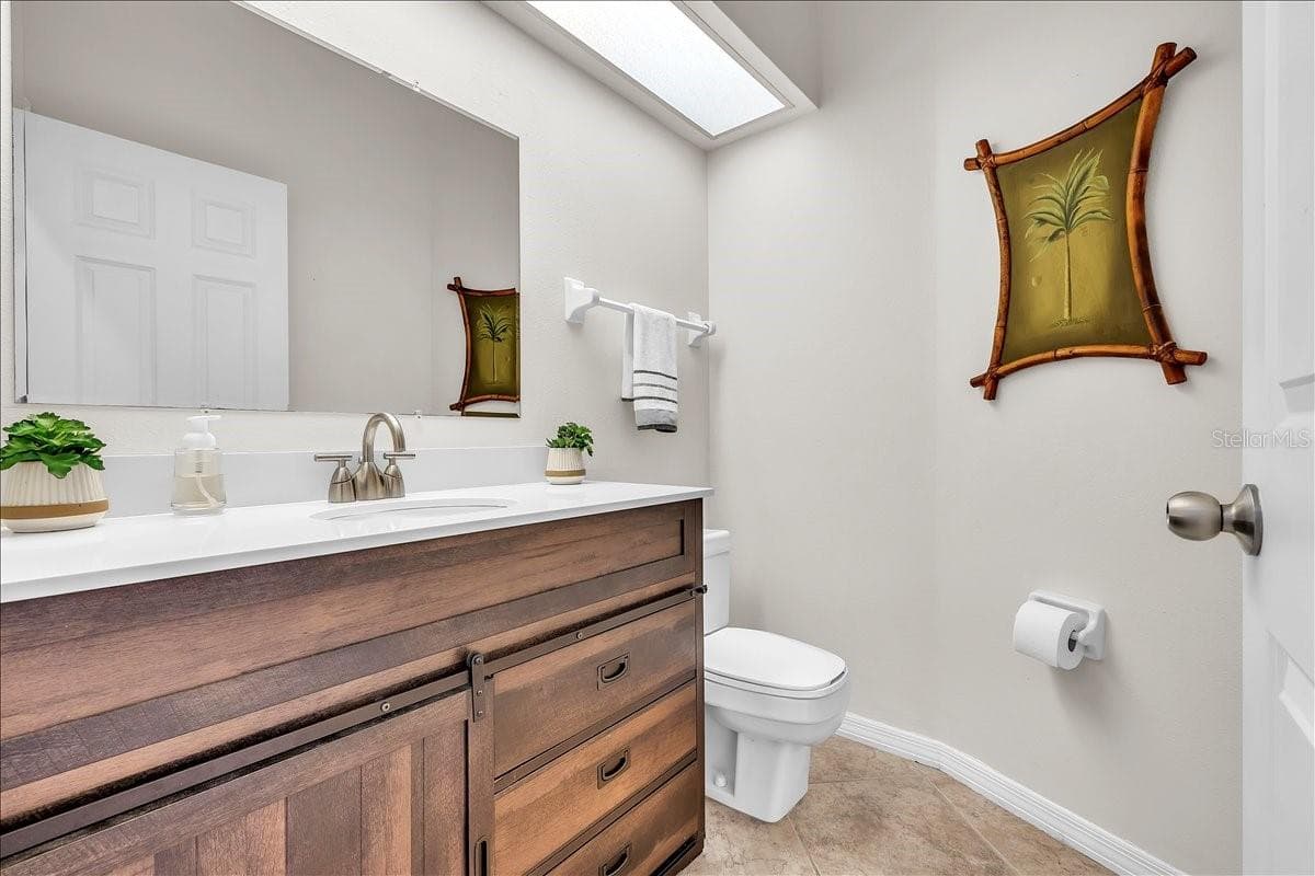373 EDEN DRIVE — photo 31 of 57