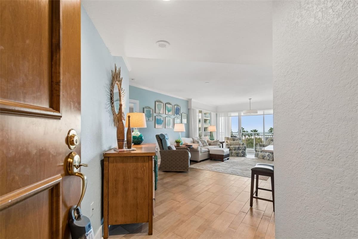 1170 GULF BOULEVARD — photo 4 of 100