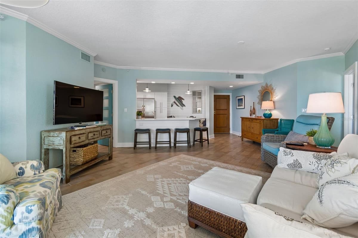 1170 GULF BOULEVARD — photo 10 of 100