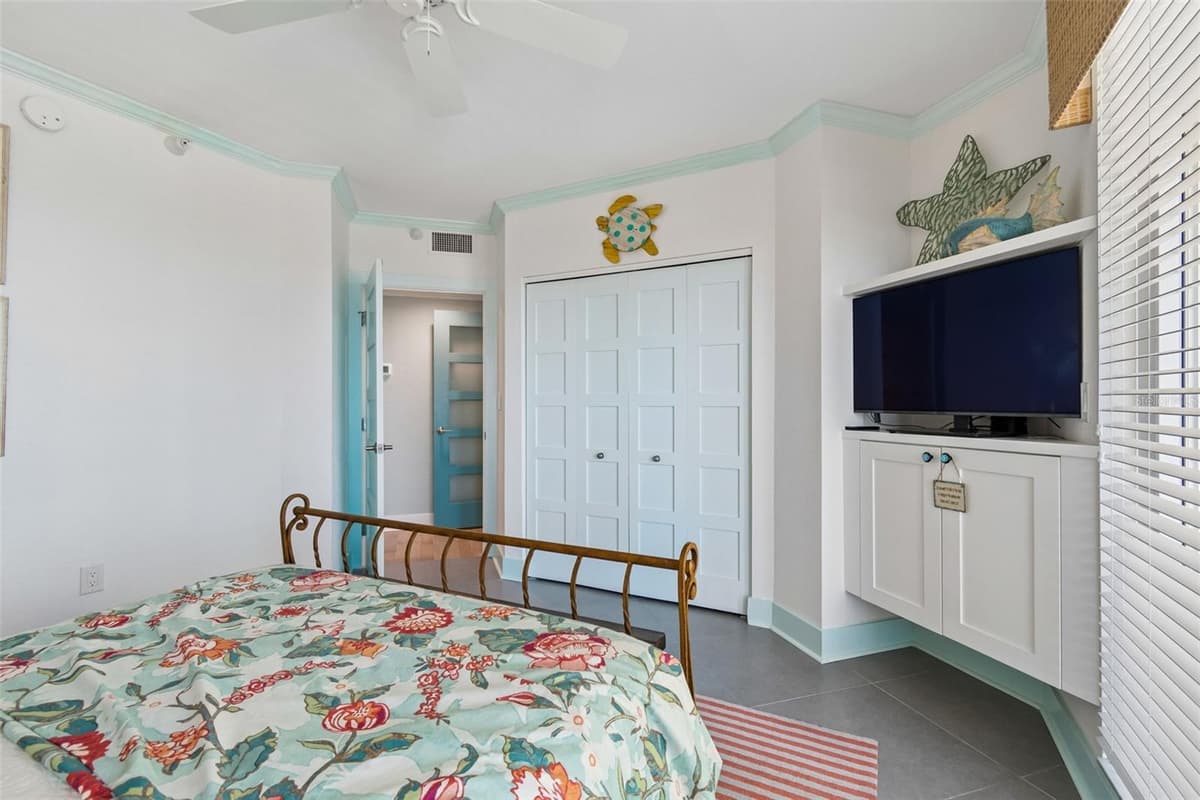1170 GULF BOULEVARD — photo 47 of 100