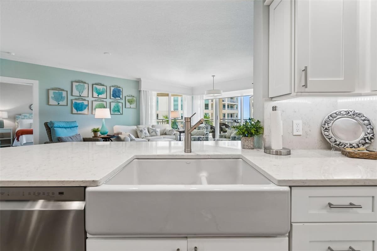 1170 GULF BOULEVARD — photo 20 of 100