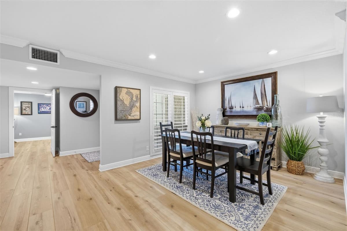 4205 ARBORWOOD LANE — photo 12 of 83