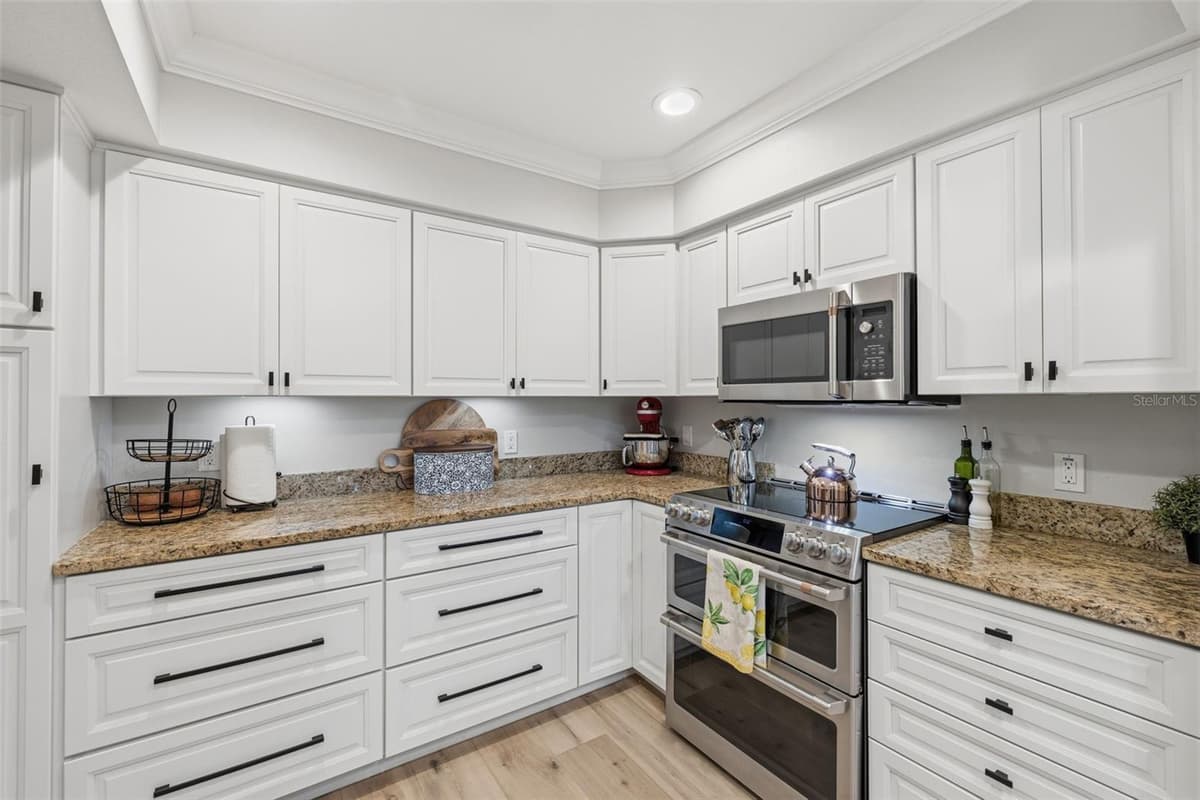4205 ARBORWOOD LANE — photo 18 of 83