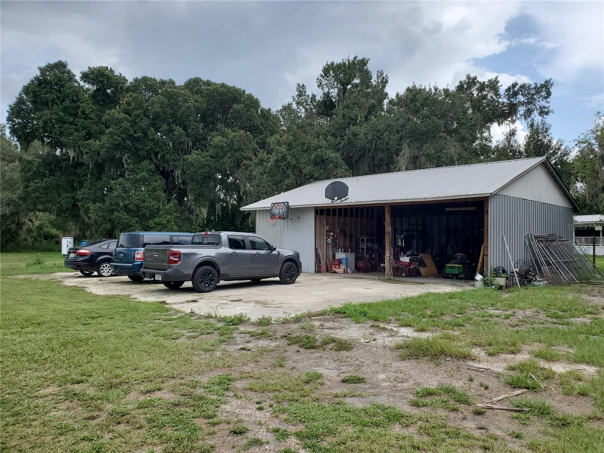 1662 HARVILL ROAD — photo 3 of 19