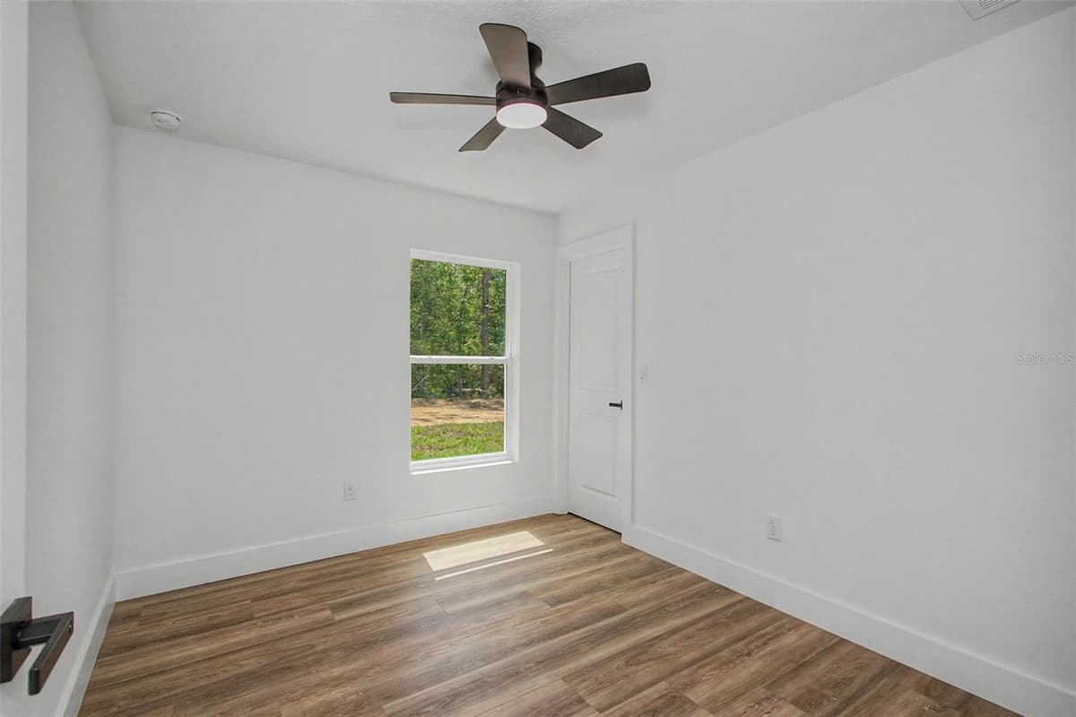 12385 45TH STREET — photo 19 of 26