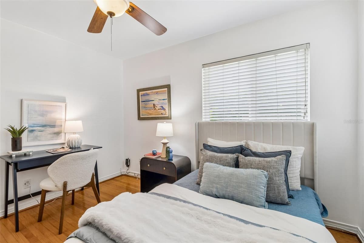 302 DEER PARK AVENUE — photo 34 of 73