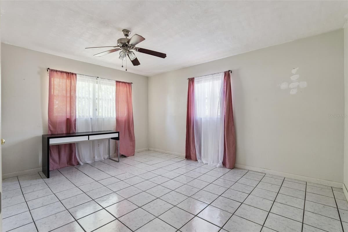 1539 FORT SMITH BOULEVARD — photo 15 of 37