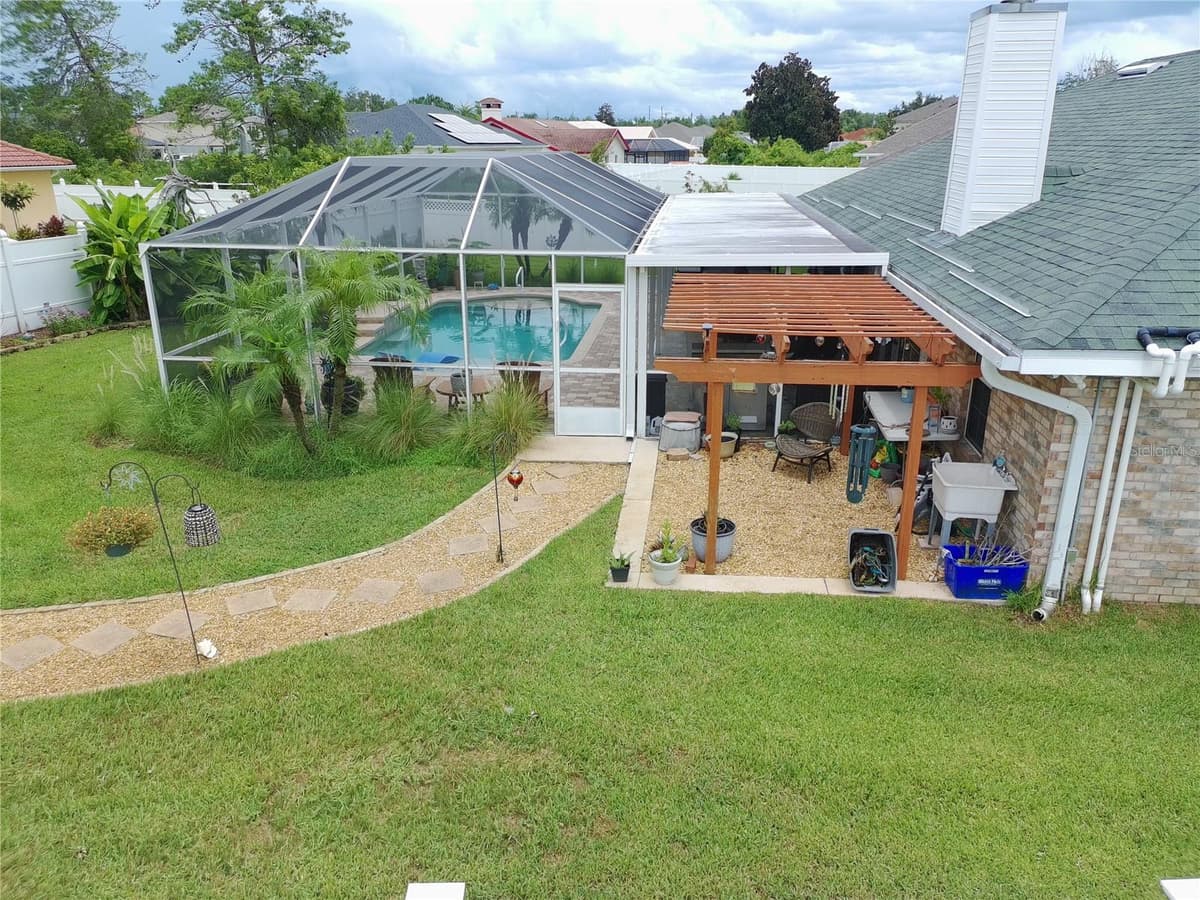 28 FIELDING LANE — photo 59 of 60