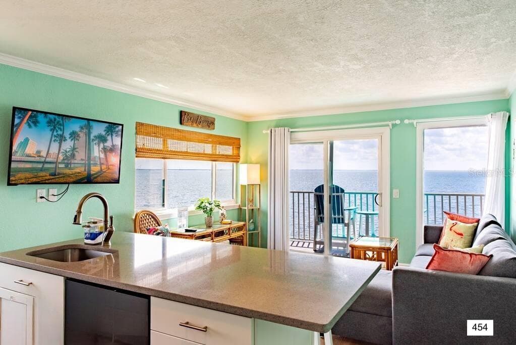 2506 ROCKY POINT DRIVE — photo 1 of 28