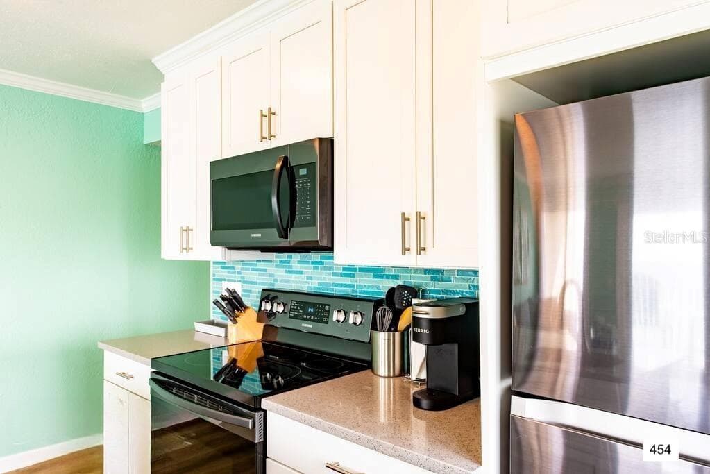 2506 ROCKY POINT DRIVE — photo 7 of 28