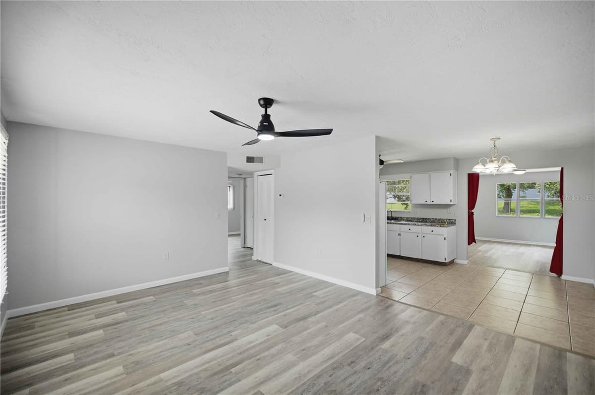 510 ADAMS STREET — photo 5 of 28