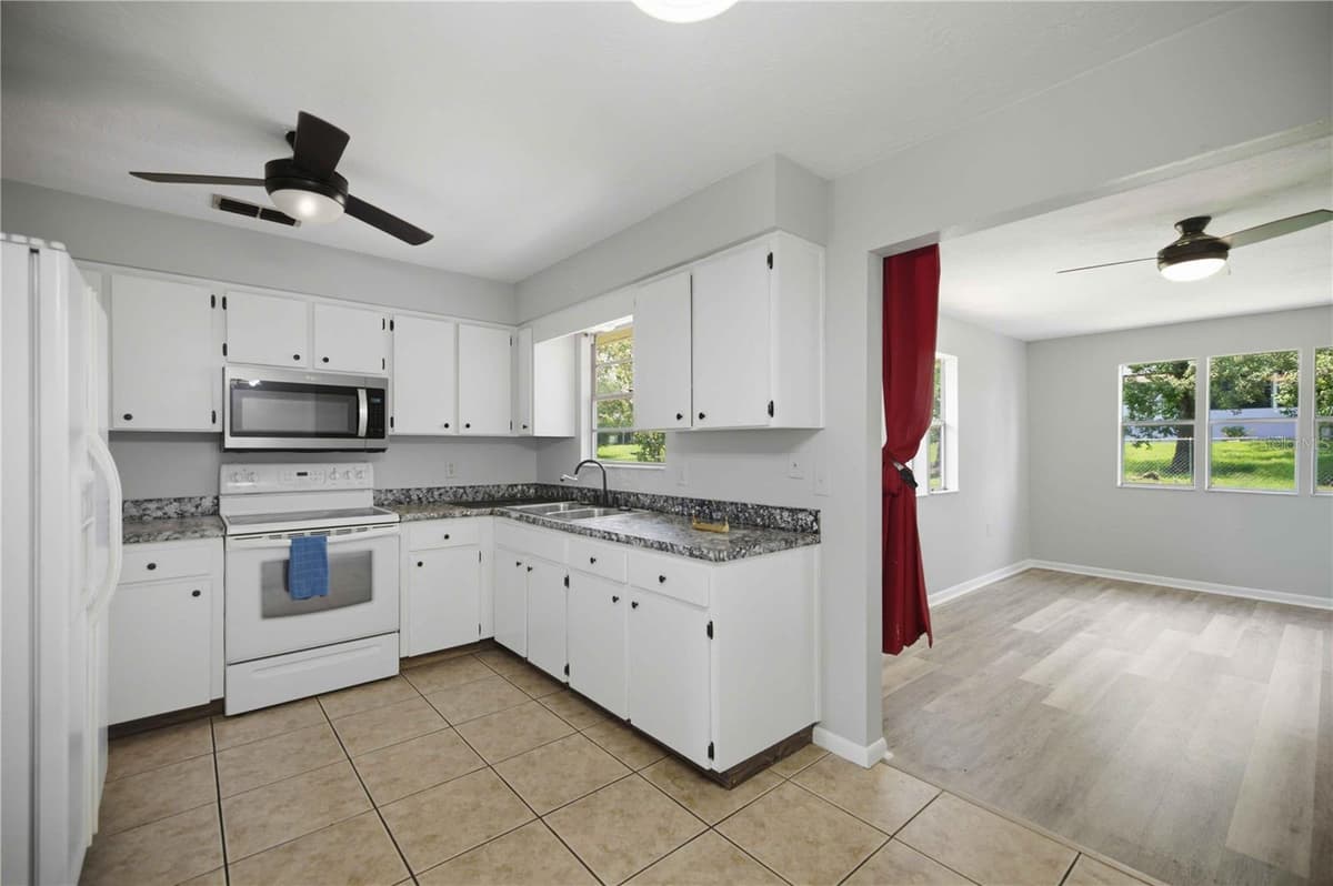 510 ADAMS STREET — photo 6 of 28