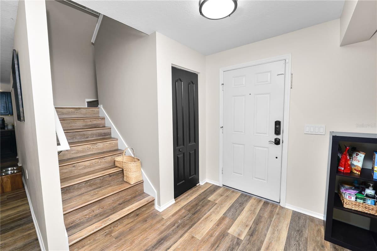 4188 FESTIVAL POINTE BOULEVARD — photo 6 of 34