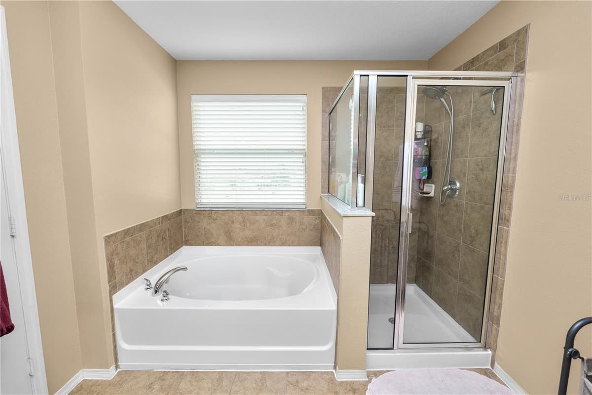 4188 FESTIVAL POINTE BOULEVARD — photo 21 of 34