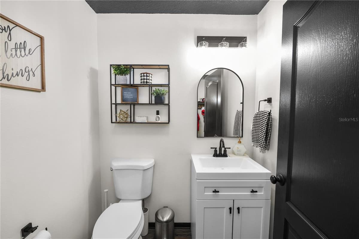 4188 FESTIVAL POINTE BOULEVARD — photo 17 of 34