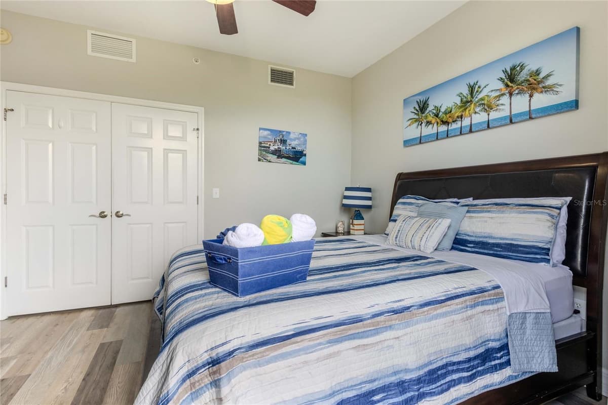 3259 MANGROVE POINT DRIVE — photo 14 of 47