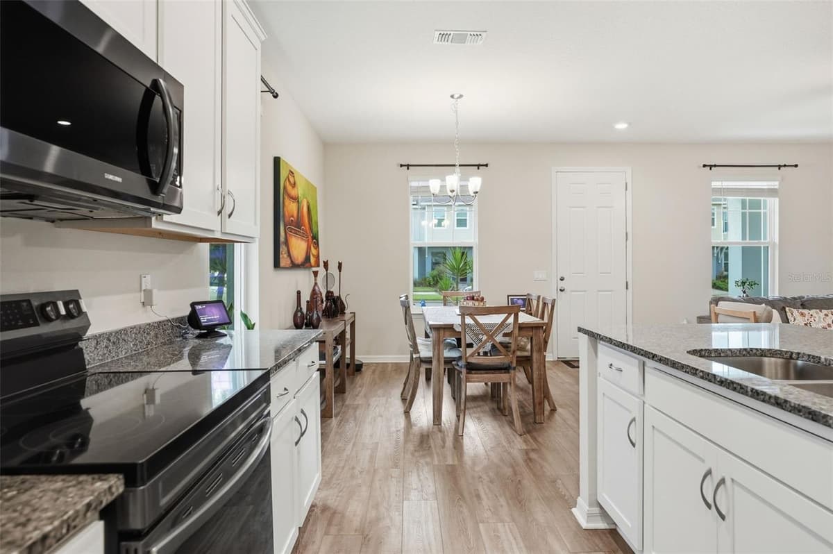 4997 AVALON PARK BOULEVARD — photo 18 of 57