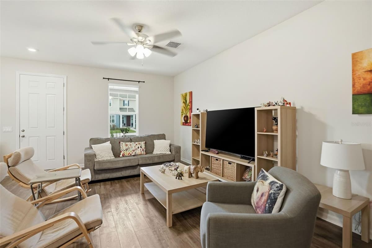 4997 AVALON PARK BOULEVARD — photo 10 of 57