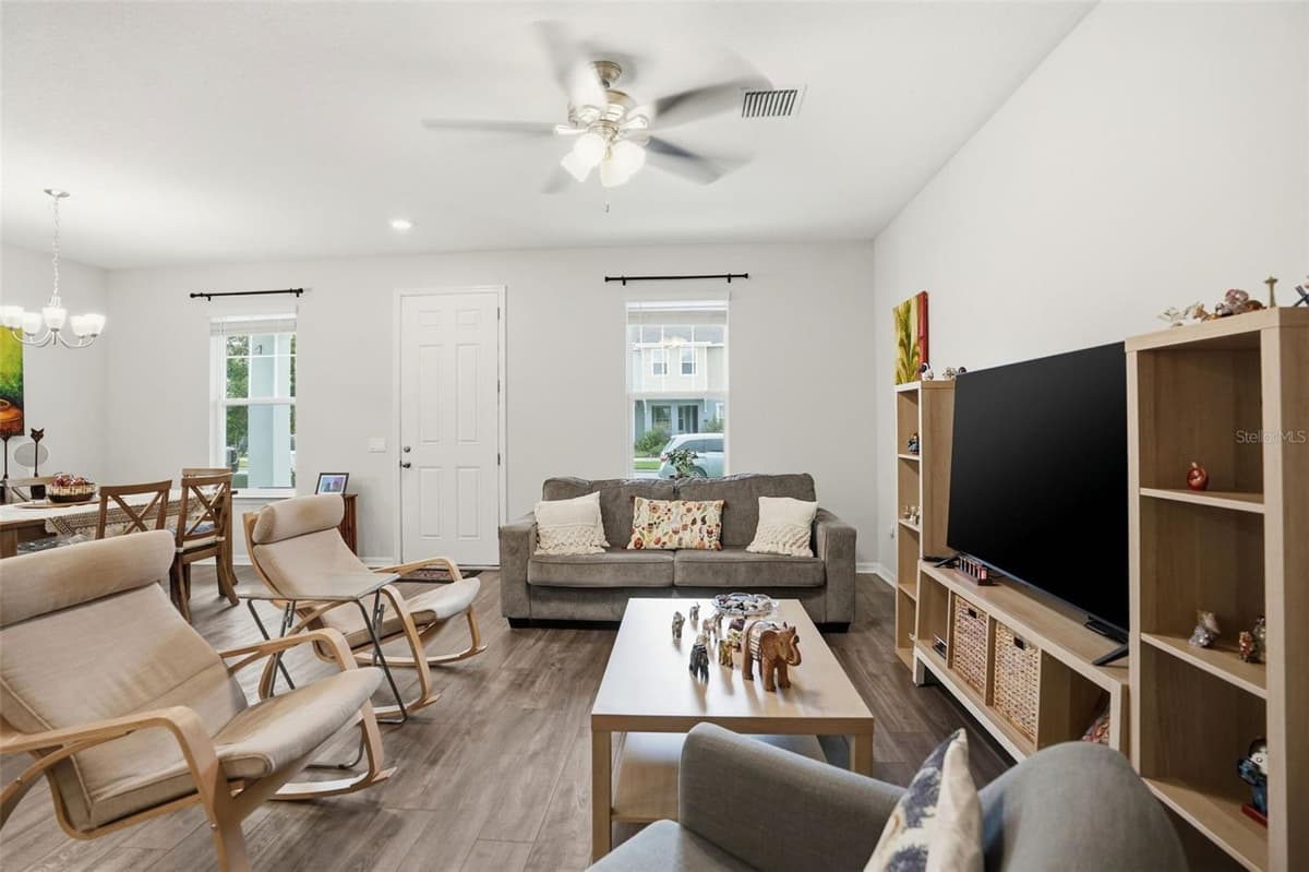 4997 AVALON PARK BOULEVARD — photo 11 of 57