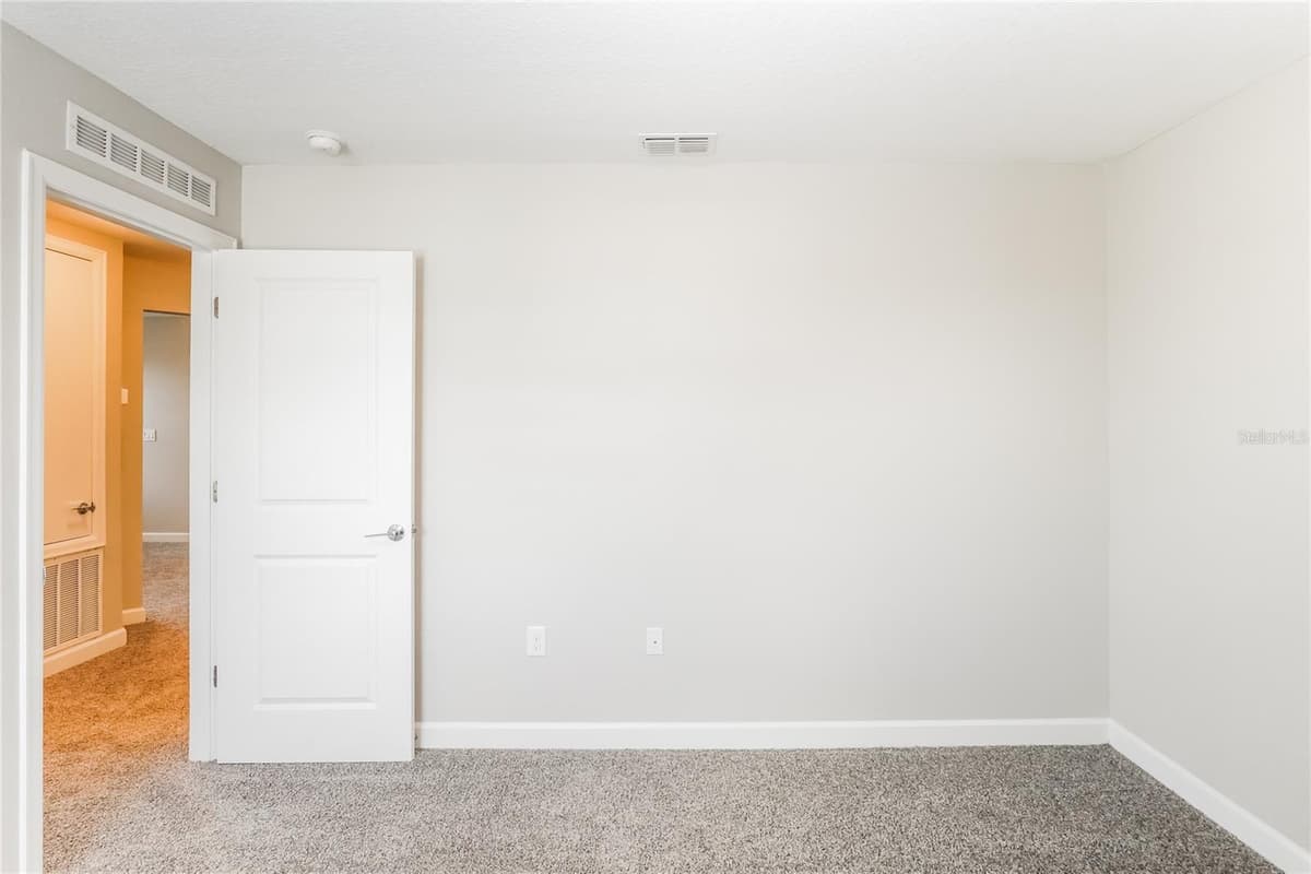 2344 CRESCENT MOON STREET — photo 8 of 15