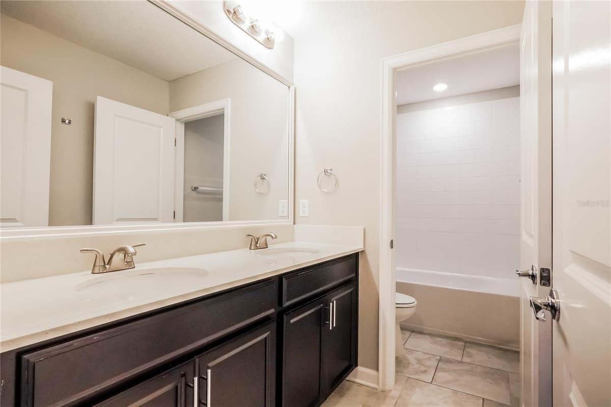 2344 CRESCENT MOON STREET — photo 11 of 15