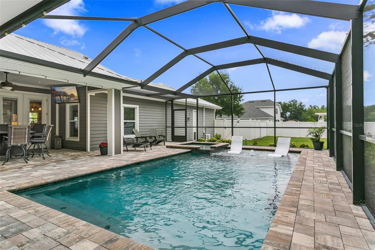 14805 SYDNEY HEIGHTS COURT — photo 7 of 35