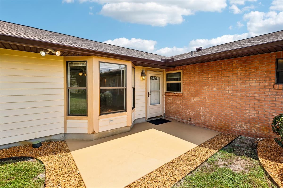 70 STONE HAVEN COURT — photo 41 of 45