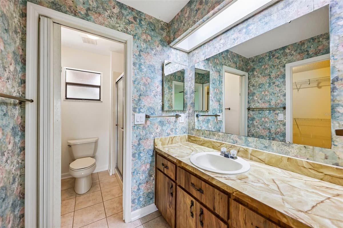 70 STONE HAVEN COURT — photo 26 of 45