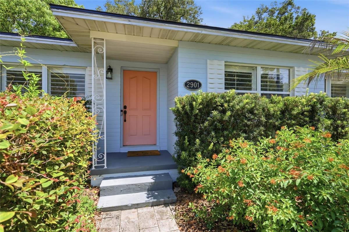 2901 PINE STREET — photo 4 of 37
