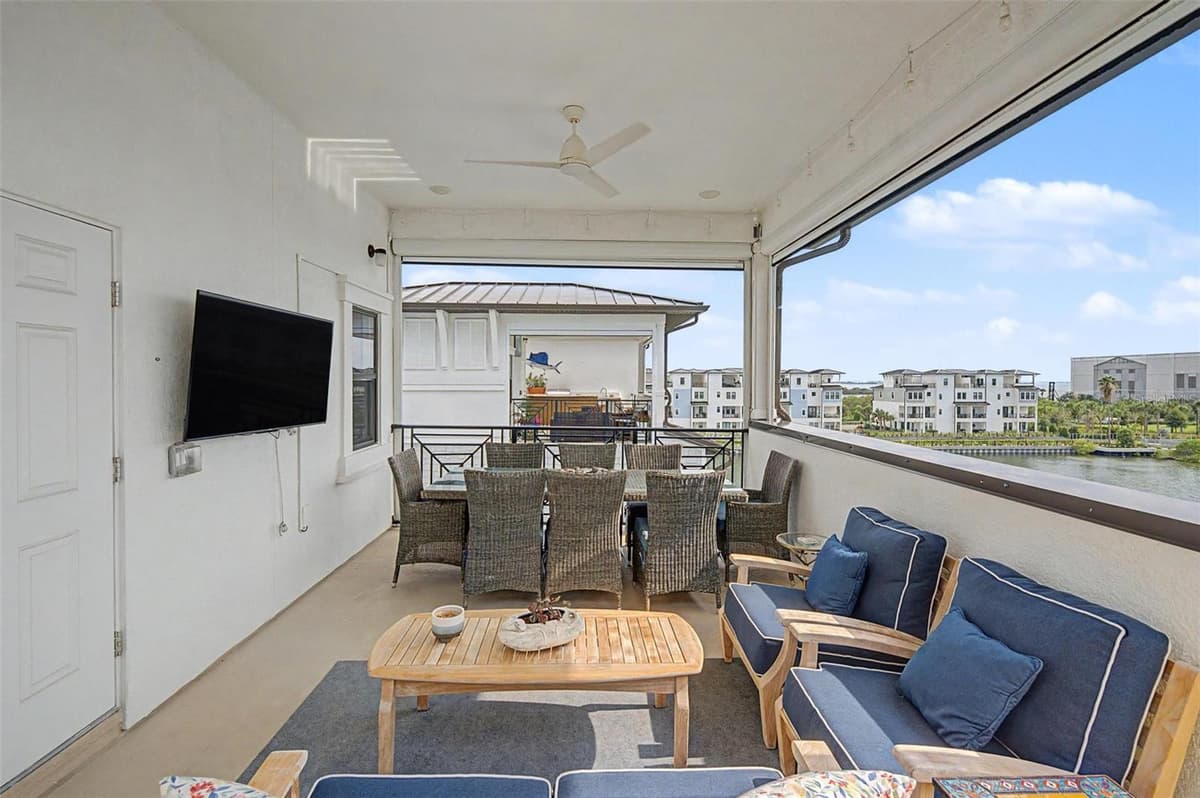 5351 BRIDGE STREET — photo 44 of 73