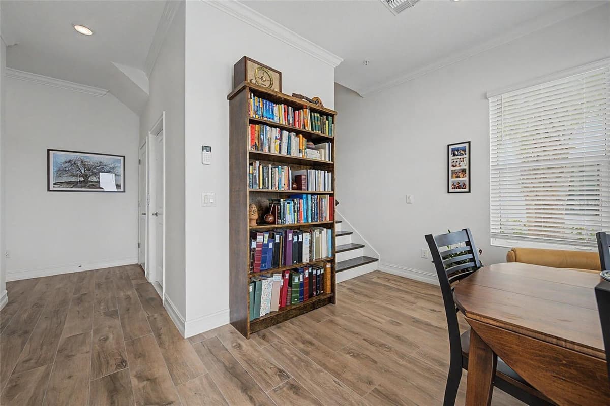 5351 BRIDGE STREET — photo 13 of 73