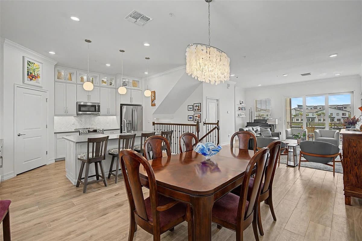 5351 BRIDGE STREET — photo 21 of 73