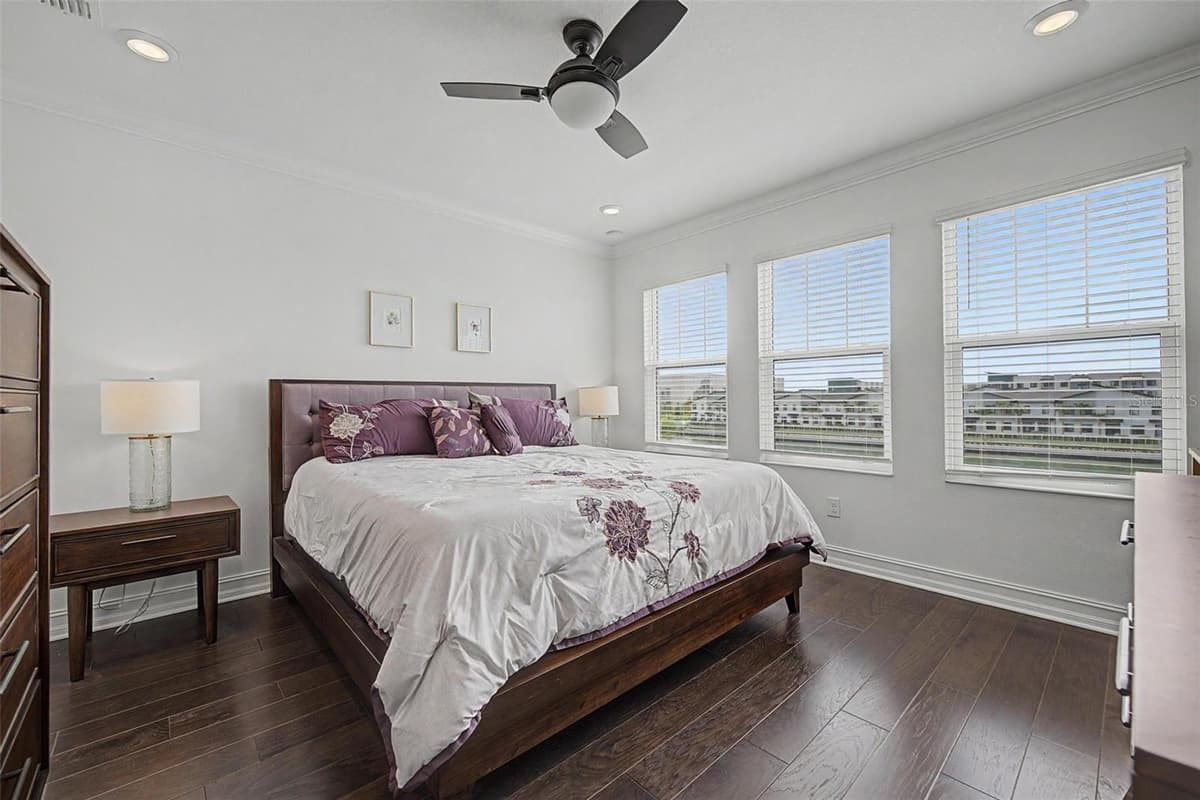 5351 BRIDGE STREET — photo 33 of 73