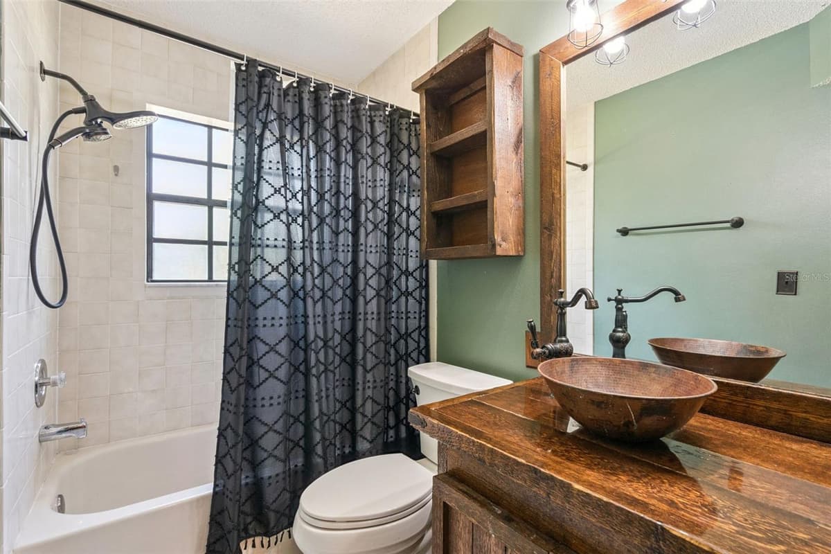 25911 ABERDOVEY AVENUE — photo 18 of 21