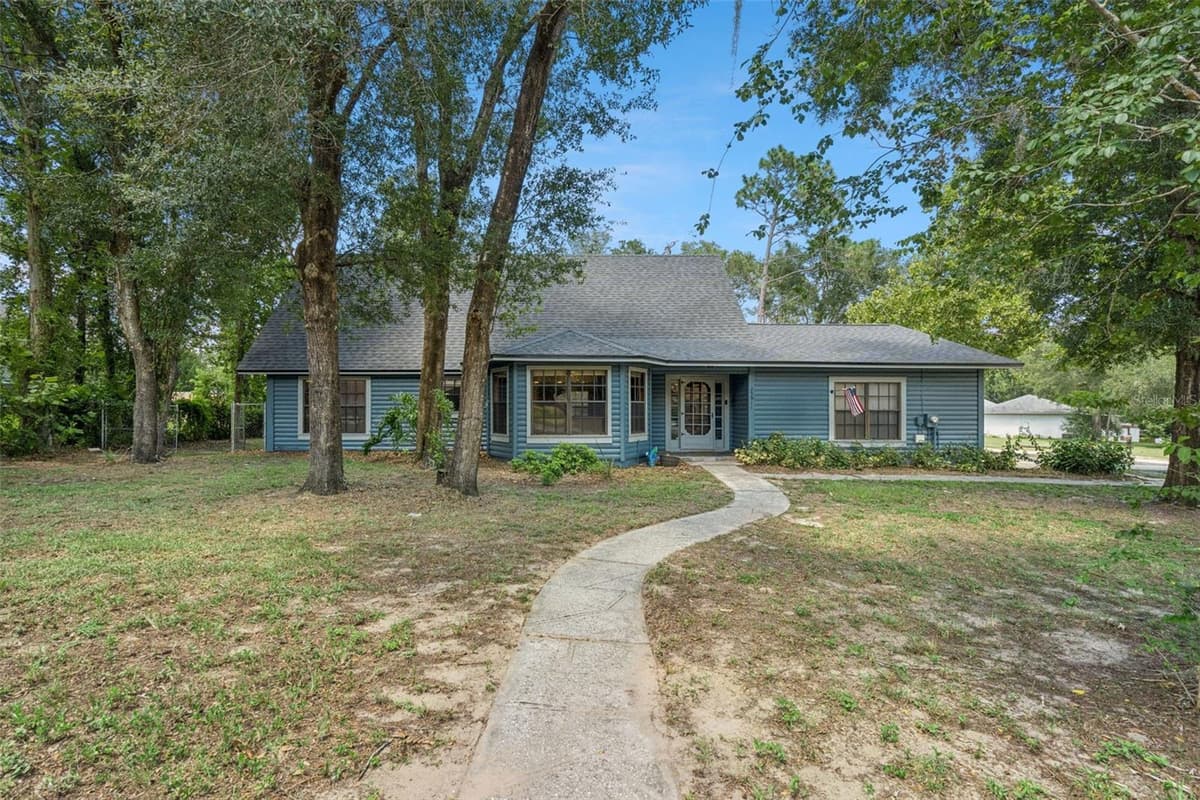 25911 ABERDOVEY AVENUE — photo 1 of 21