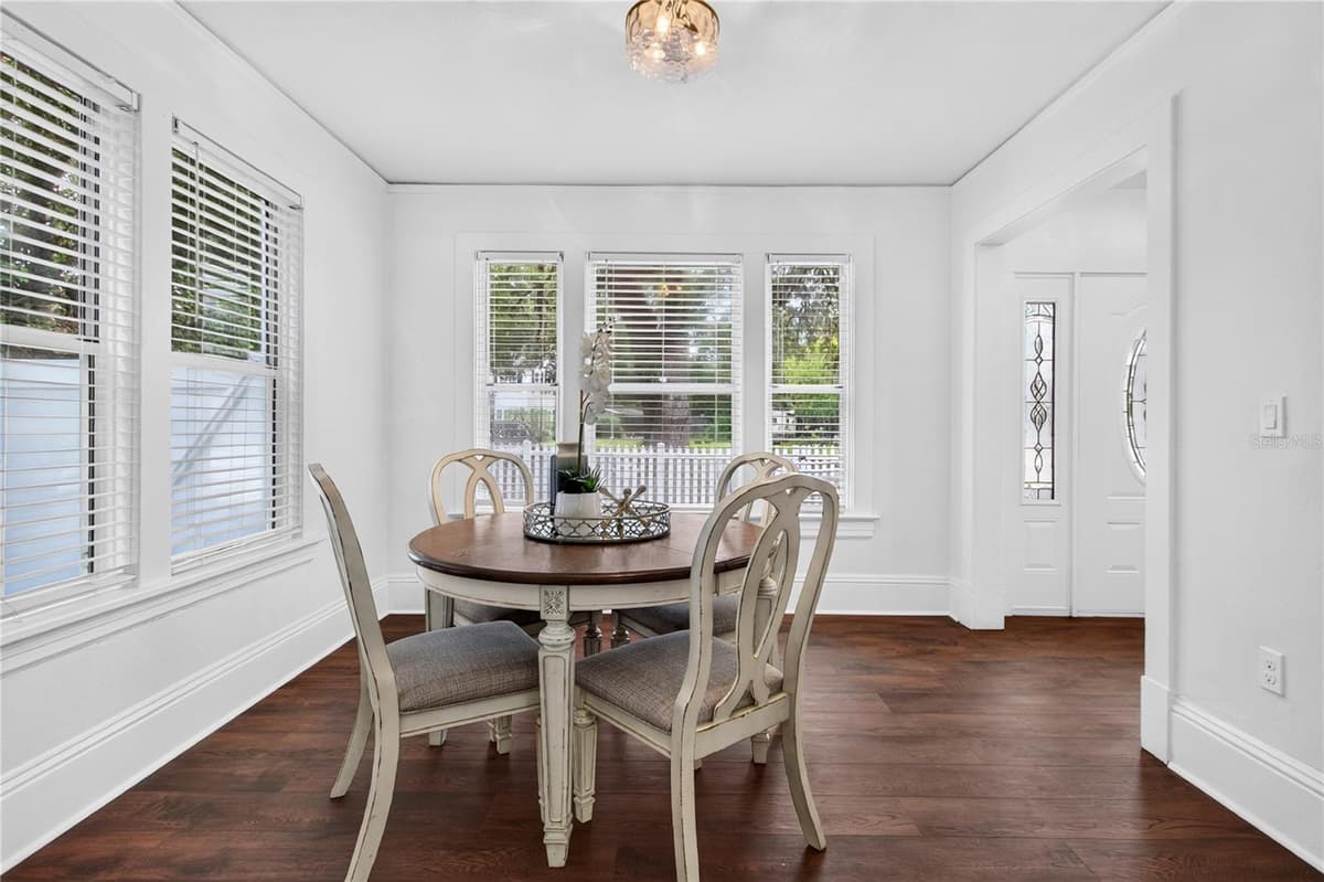 1811 SANFORD AVENUE — photo 10 of 46