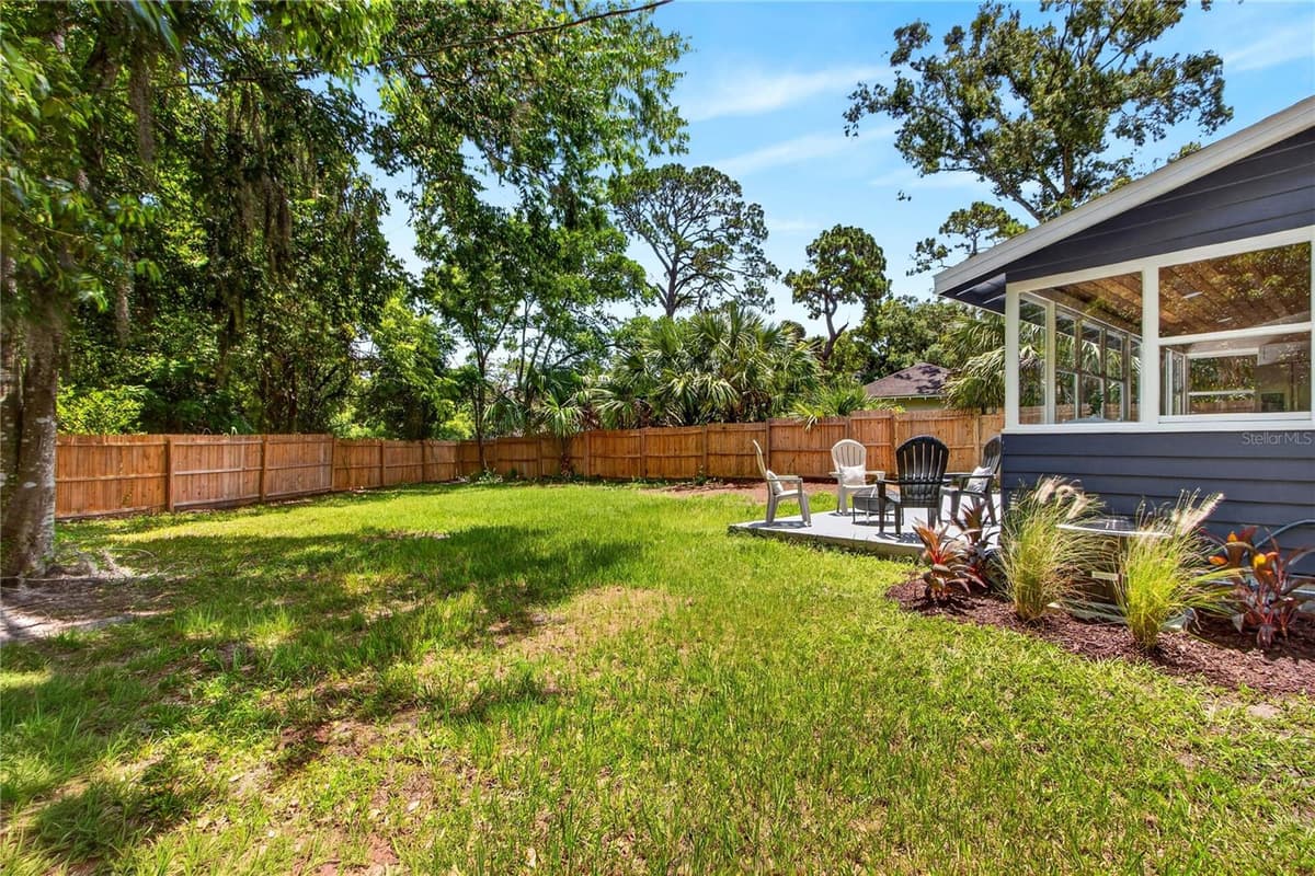 1811 SANFORD AVENUE — photo 38 of 46