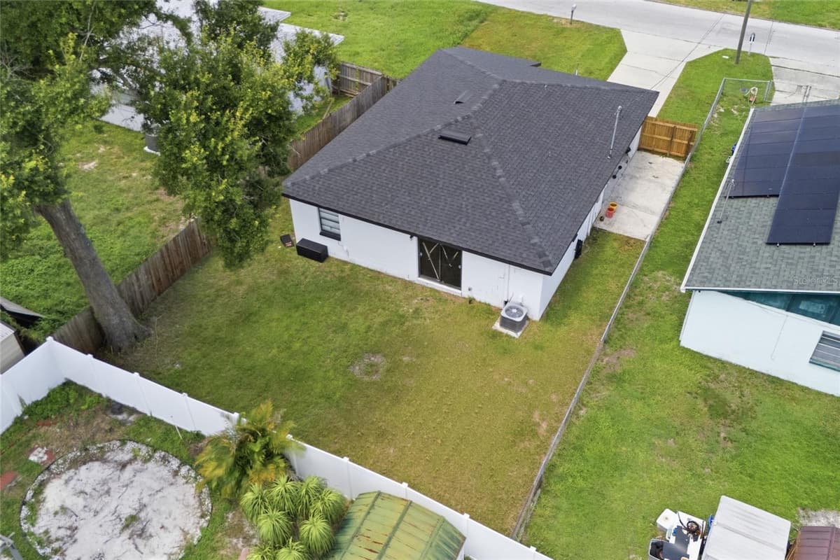 9407 21ST STREET — photo 27 of 30