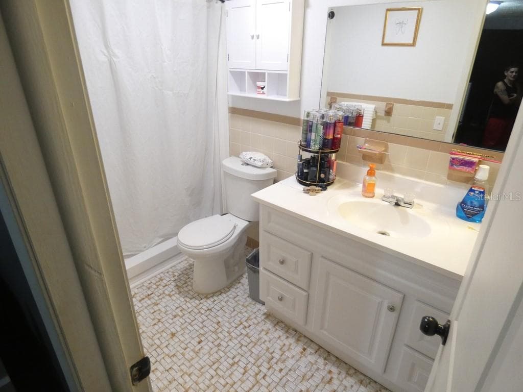 6705 ALBEMARLE PARKWAY — photo 26 of 47