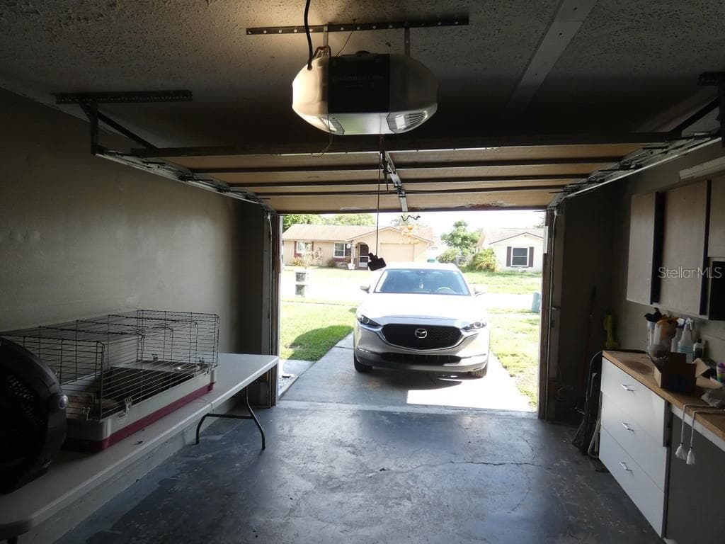 6705 ALBEMARLE PARKWAY — photo 3 of 47