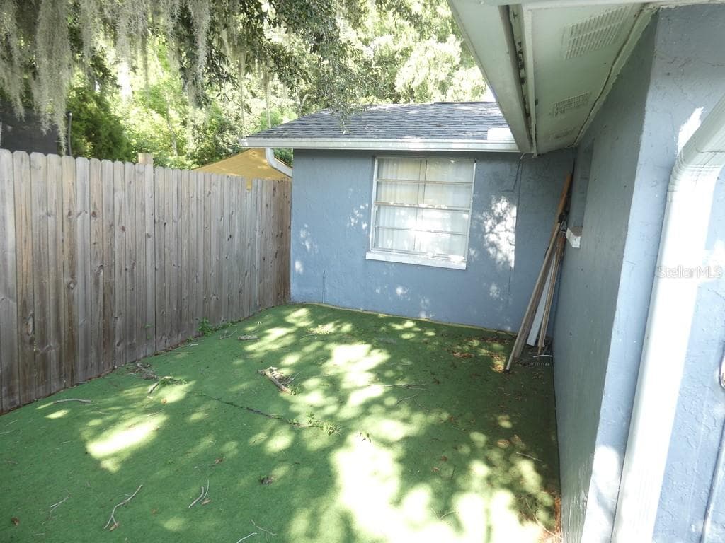 6705 ALBEMARLE PARKWAY — photo 7 of 47