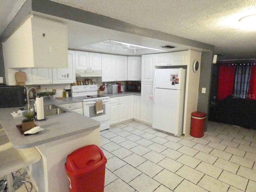 6705 ALBEMARLE PARKWAY — photo 30 of 47